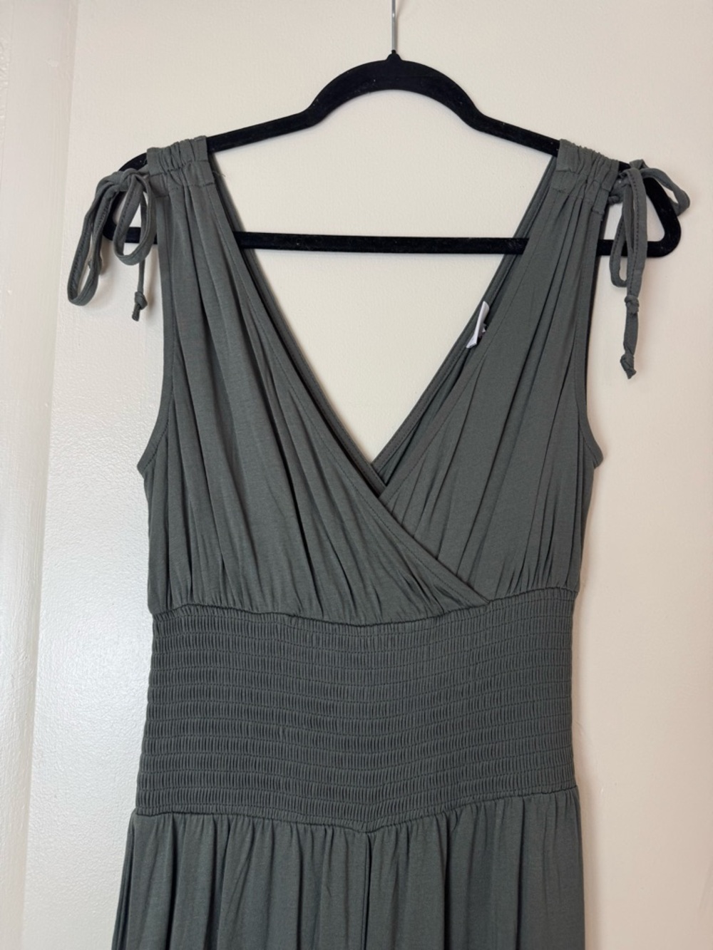 Lascana Tie Detail Jumpsuit NWT Size 4 - Picture 3 of 7